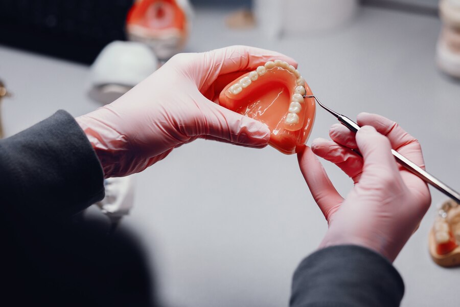 Impressão 3D na odontologia: Como escolher a resina odontológica certa?
